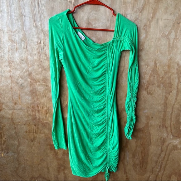 Camila Coelho Green Lena Mini Dress Asymmetrical Ruched Long Sleeve Dress - Picture 3 of 11